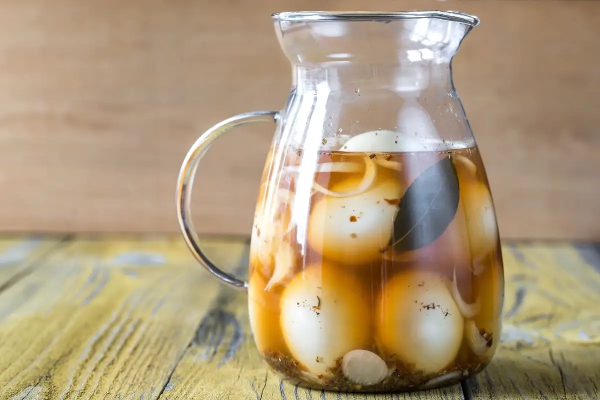 Do Pickled Eggs Taste Good? A Guide To Pickled Eggs (1)