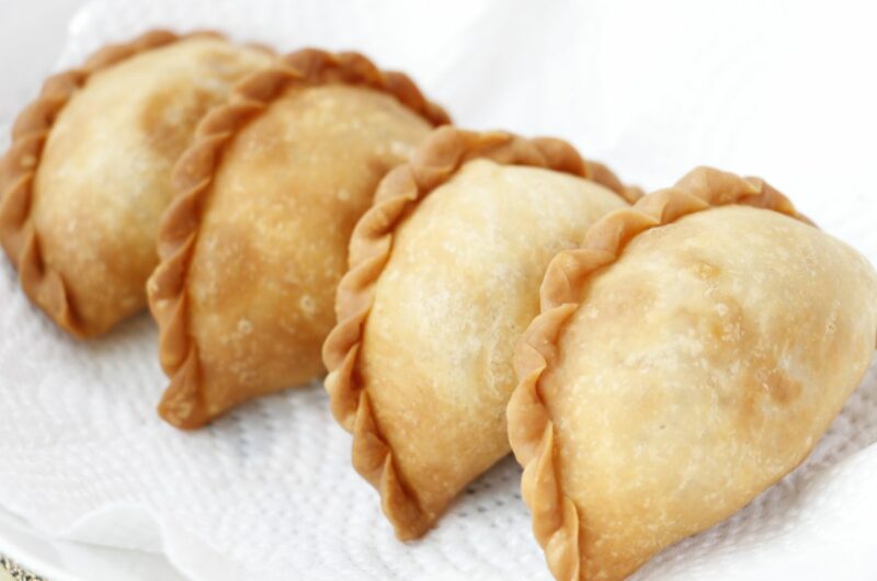 What To Serve With Empanadas? 7 Traditional Latin Side Dishes