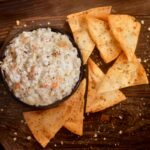 7-Best-Side-Dishes-For-Serving-With-Hot-Crab-Dip-10