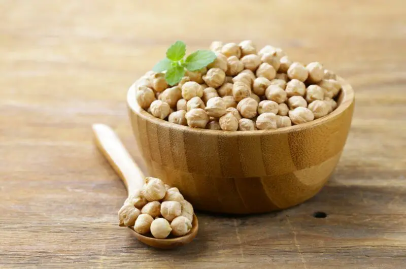 What Exactly Do Chickpeas Taste Like? Is There A Distinct Flavor?