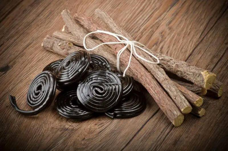 What Is The Flavor Of Black Licorice? Does It Taste Really Good