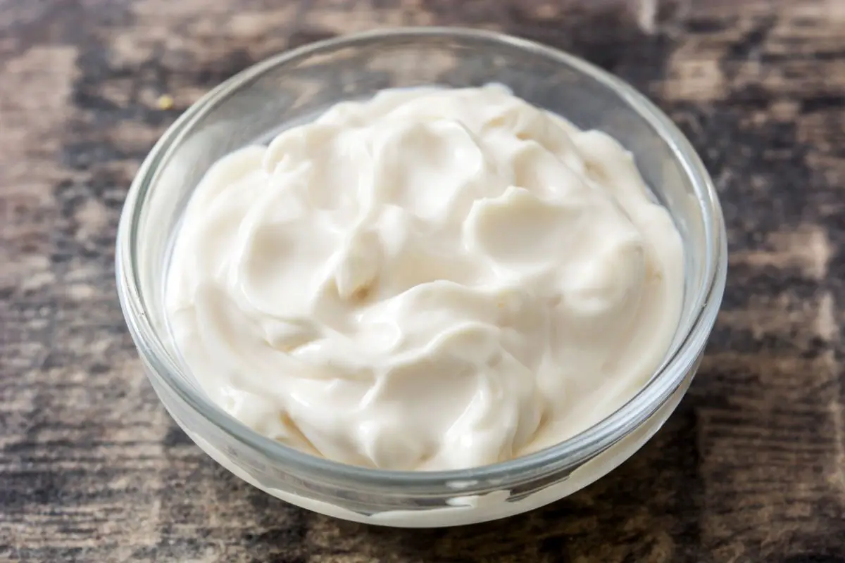 6 Delicious Media Crema Substitutes