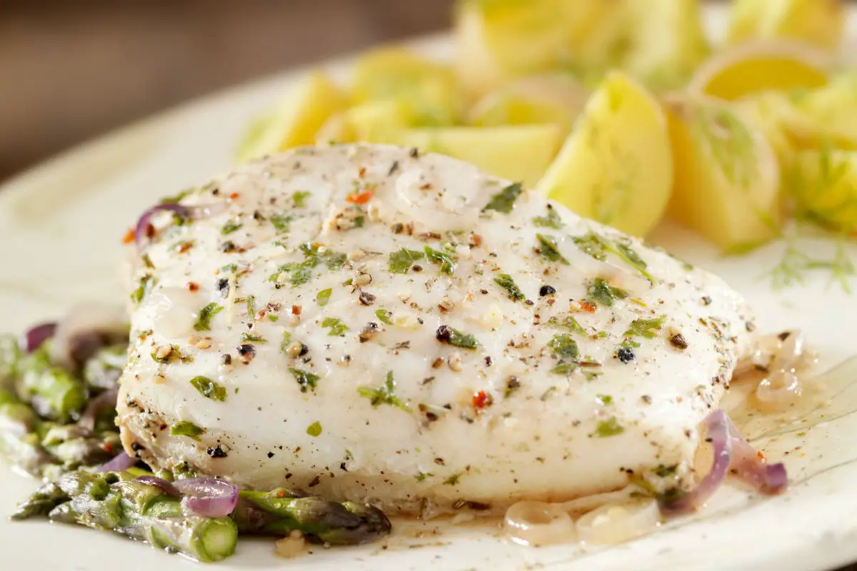 9 Delicious Halibut Substitutes To Keep In Mind