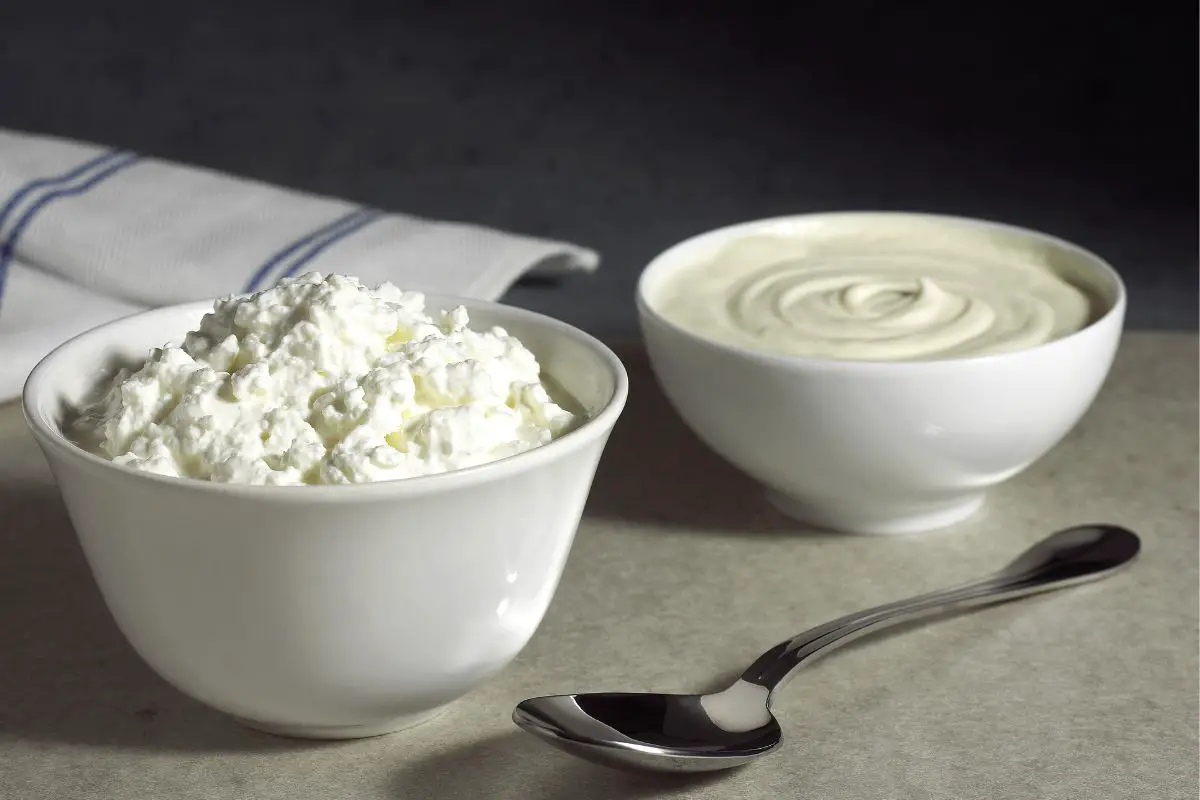 The 6 Best Substitutes For Heavy Cream In Pasta