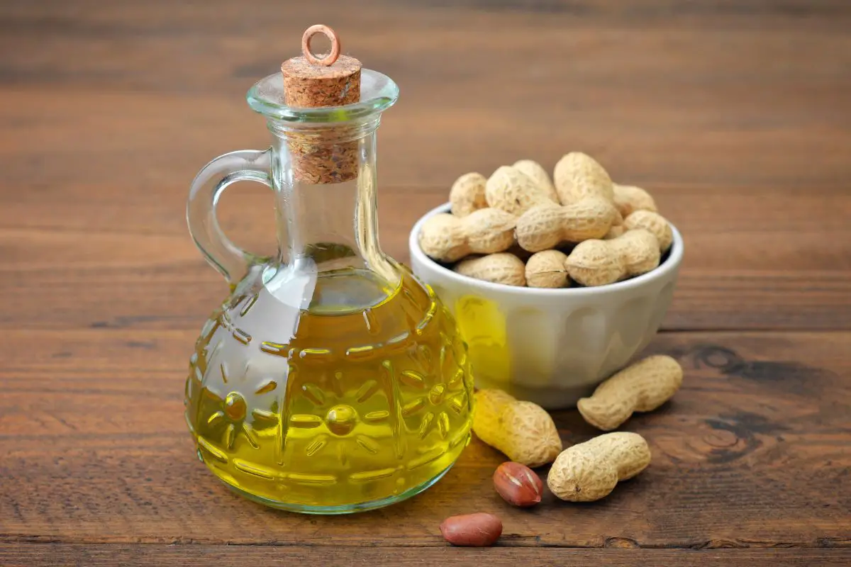 The 6 Best Substitutes For Peanut Oil
