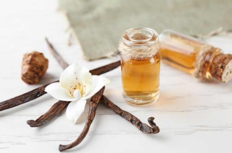 The 6 Best Substitutes For Vanilla Extract