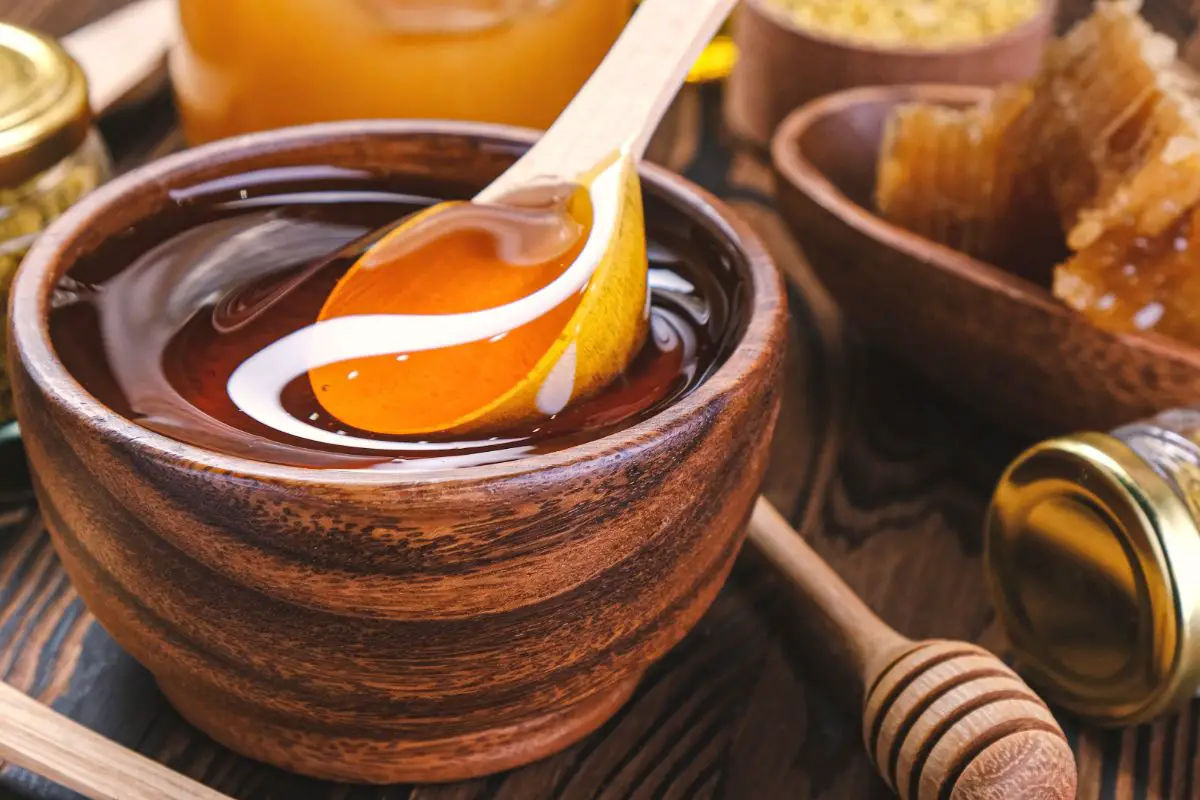 The Best Substitutes For Agave Nectar You Can Use Today