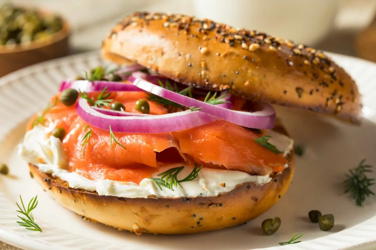 The 11 Best Sides To Serve With Bagels