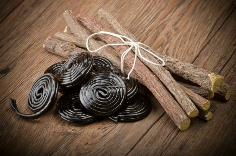 What Is The Flavor Of Black Licorice? Does It Taste Really Good?