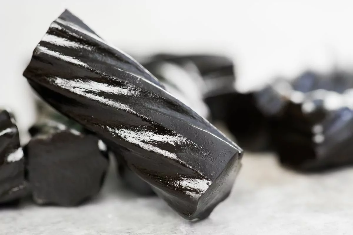 What Is The Flavor Of Black Licorice? Does It Taste Really Good?